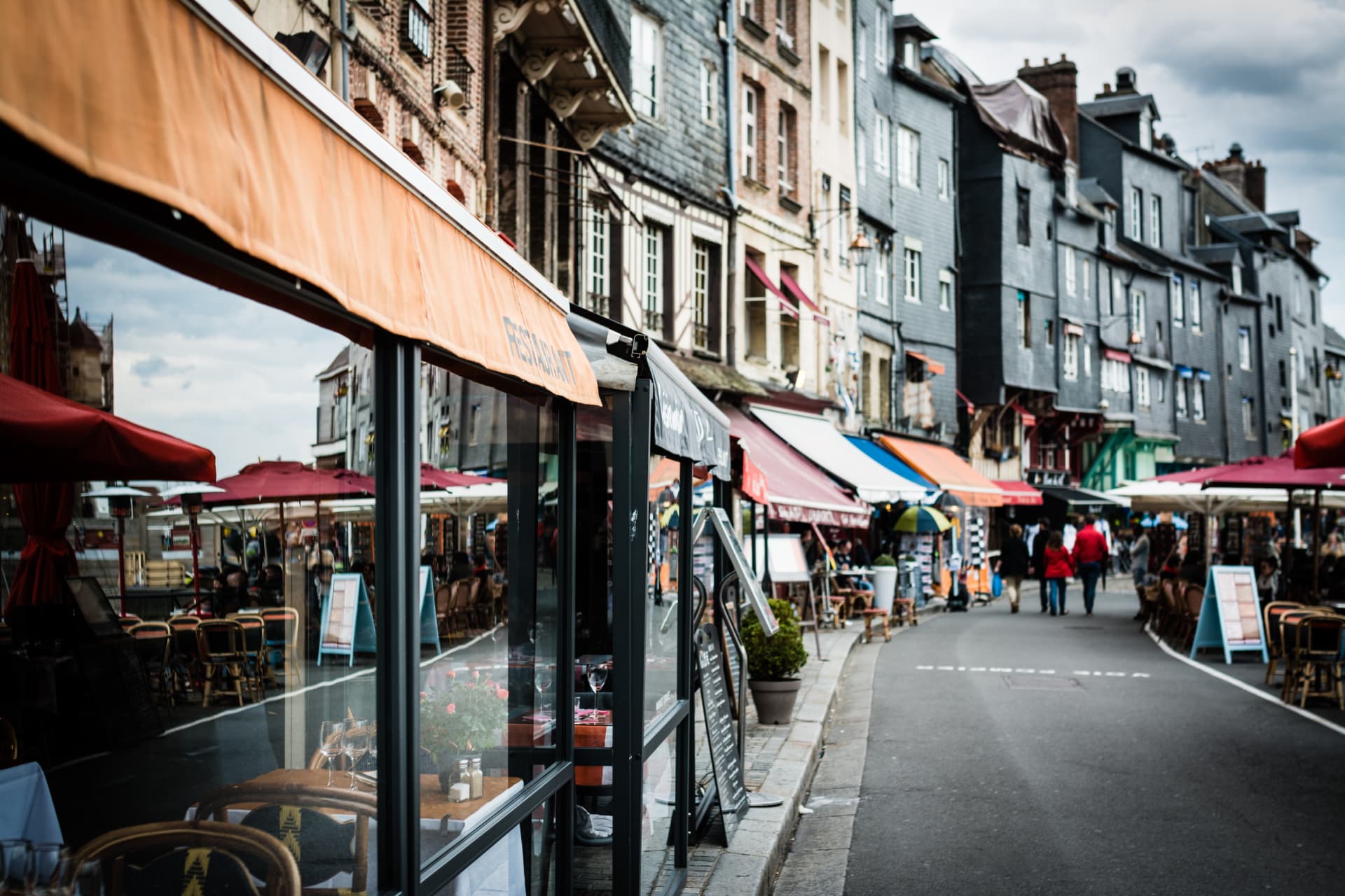 Quayside terraces of the Vieux Bassin