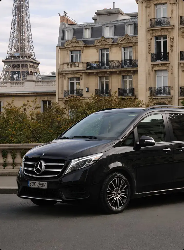 Mercedes V-Class in Paris