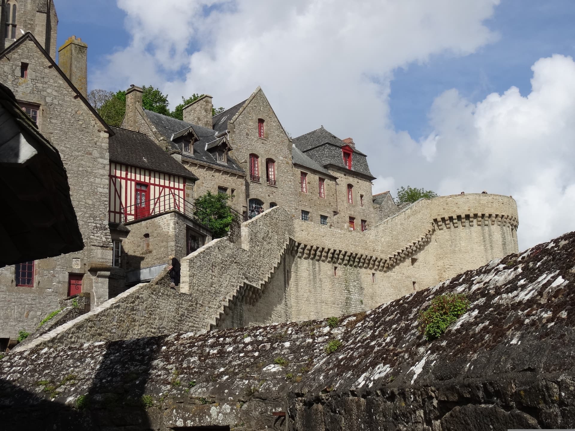 Ramparts and stone houses of the village