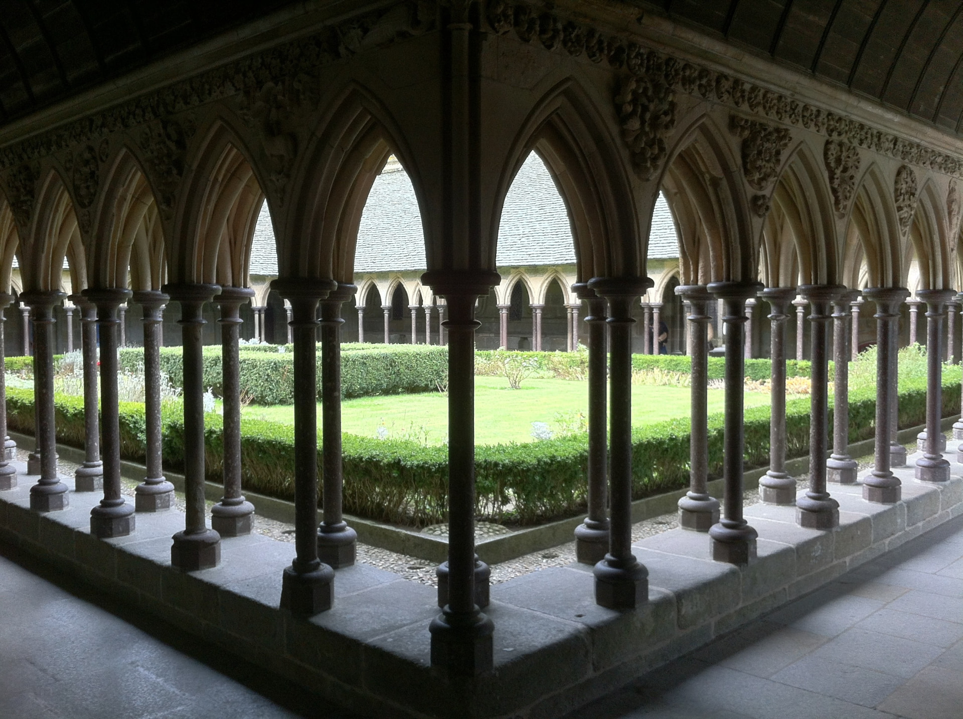 The abbey cloister and its garden