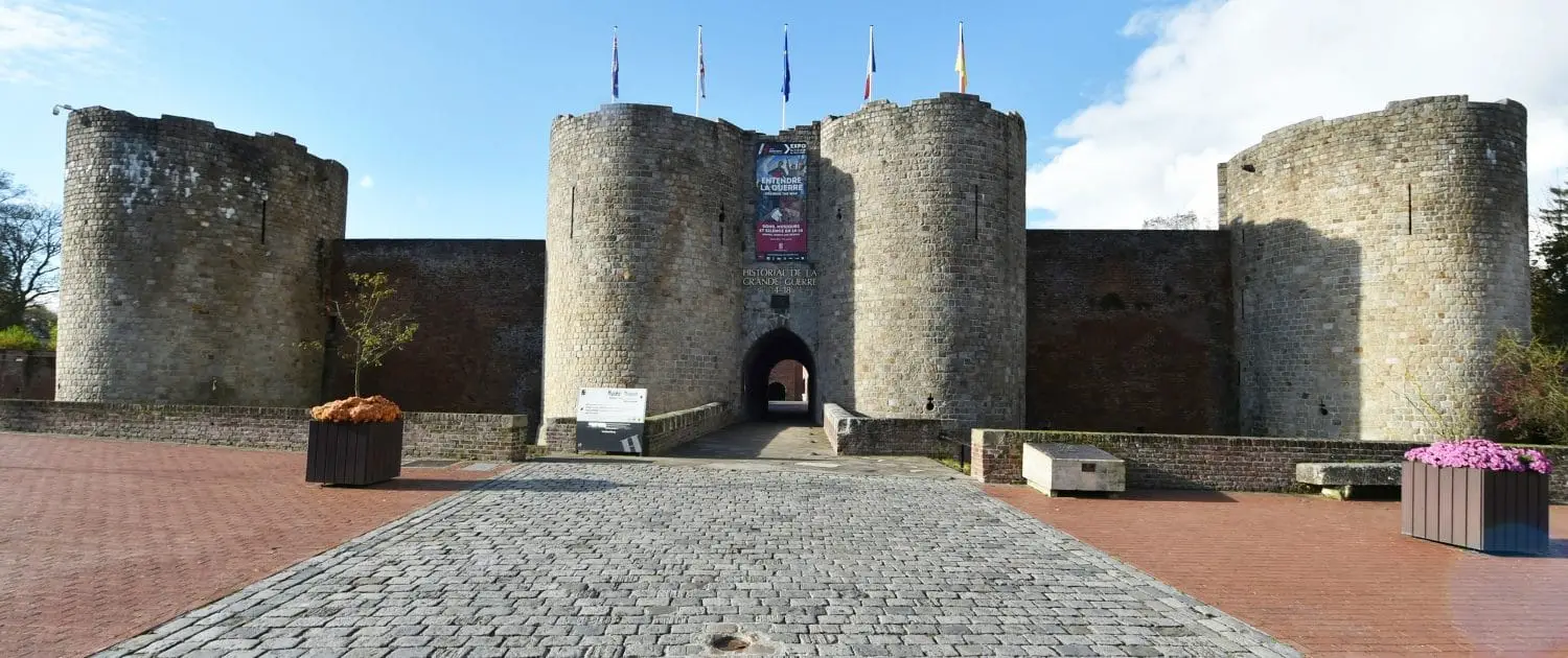 The Somme: World War I Battlefields & Memorials peronne